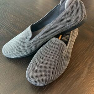 Clarks‎ Cloudsteppers Women's Silver Loafers Size 11W Slip On Casual NWT